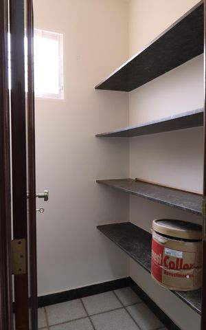 Casa para alugar com 216m², 4 quartos e 2 vagasCozinha - Dispensa