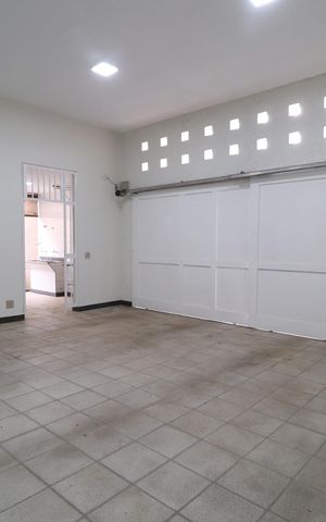 Casa para alugar com 216m², 4 quartos e 2 vagasGaragem