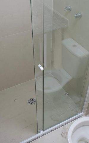Apartamento para alugar com 70m², 3 quartos e 1 vaga Apartamento para alugar com 70m², 3 quartos e 1 vagaBanheiro da Suíte