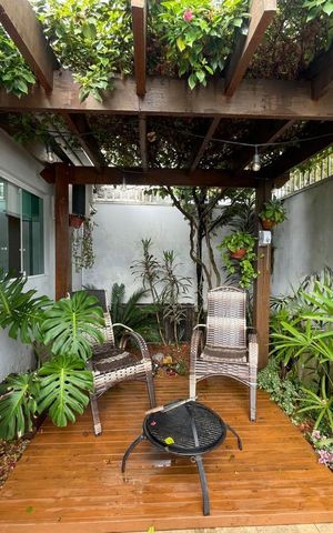 Casa para alugar com 350m², 2 quartos e 2 vagas