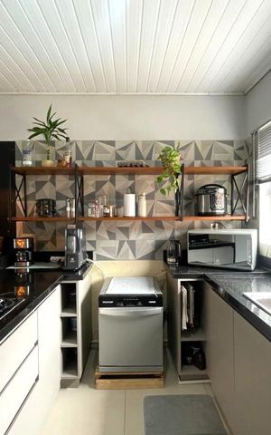 Casa para alugar com 350m², 2 quartos e 2 vagas