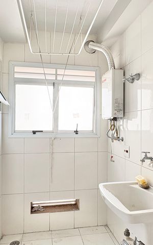 Apartamento para alugar com 82m², 2 quartos e 1 vaga Apartamento para alugar com 82m², 2 quartos e 1 vagaÁrea de Serviço