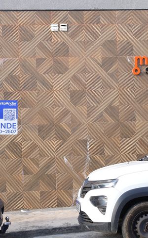 Apartamento à venda com 31m², 1 quarto e sem vagaPlaca GRANDE instalada na fachada do condomínio, dia 28/08/2026 - Código da placa: CUKI-402