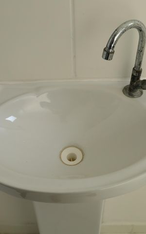 Apartamento à venda com 31m², 1 quarto e sem vagaBanheiro