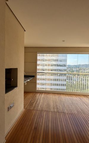 Apartamento à venda com 107m², 3 quartos e 2 vagas Apartamento à venda com 107m², 3 quartos e 2 vagasVaranda da Sala