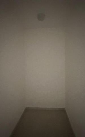 Apartamento à venda com 107m², 3 quartos e 2 vagas Apartamento à venda com 107m², 3 quartos e 2 vagasQuarto de Serviço