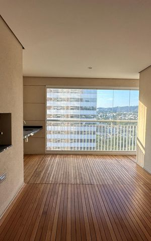 Apartamento à venda com 107m², 3 quartos e 2 vagas Apartamento à venda com 107m², 3 quartos e 2 vagasVaranda da Sala