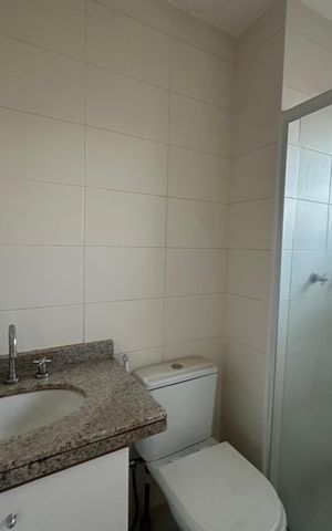 Apartamento à venda com 107m², 3 quartos e 2 vagas Apartamento à venda com 107m², 3 quartos e 2 vagasBanheiro da Suíte