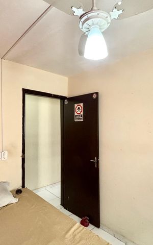 Casa à venda com 130m², 5 quartos e 2 vagas Casa à venda com 130m², 5 quartos e 2 vagasQuarto 3