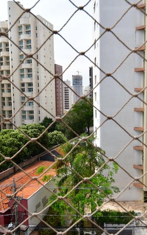 Apartamento para alugar com 140m², 3 quartos e 1 vagaSala - Vista