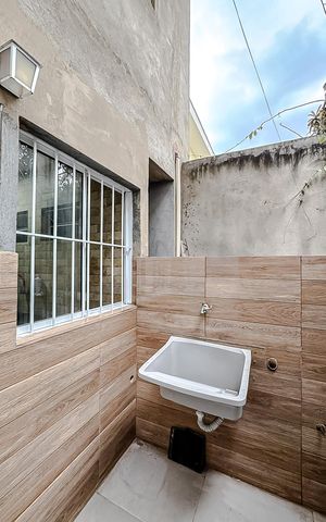 Casa à venda com 193m², 6 quartos e 1 vagaCasa 2