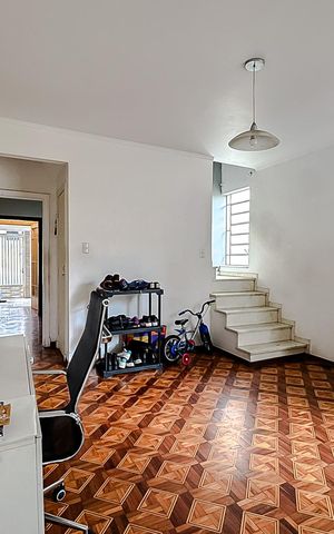 Casa à venda com 193m², 6 quartos e 1 vagaSala 2