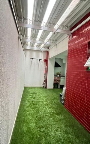 Apartamento à venda com 80m², 2 quartos e 1 vaga Apartamento à venda com 80m², 2 quartos e 1 vagaÁrea externa