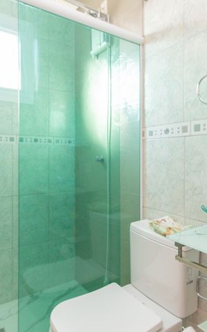 Casa para alugar com 415m², 5 quartos e 5 vagas Casa para alugar com 415m², 5 quartos e 5 vagasBanheiro Social