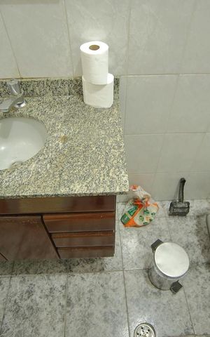 Casa à venda com 250m², 3 quartos e 6 vagasBanheiro 1 