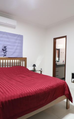 Casa para alugar com 128m², 2 quartos e 2 vagasQuarto 3 - Suíte