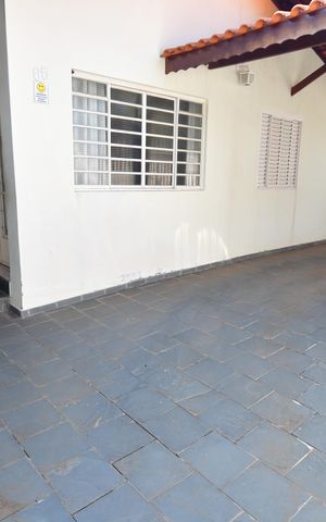 Casa para alugar com 50m², 3 quartos e 3 vagasGaragem