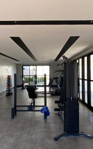 Apartamento à venda com 37m², 2 quartos e sem vaga Apartamento à venda com 37m², 2 quartos e sem vagaÁrea comum - Academia