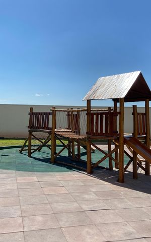 Apartamento à venda com 37m², 2 quartos e sem vaga Apartamento à venda com 37m², 2 quartos e sem vagaÁrea comum - Playground