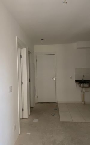 Apartamento à venda com 37m², 2 quartos e sem vaga Apartamento à venda com 37m², 2 quartos e sem vagaSala - Cozinha