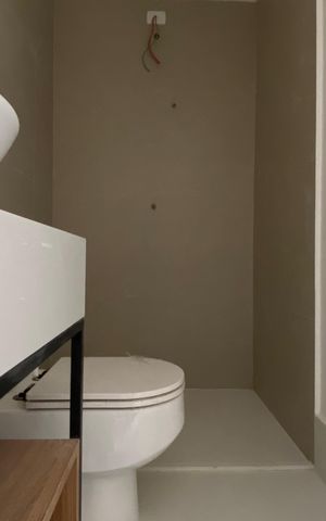 Apartamento à venda com 37m², 2 quartos e sem vaga Apartamento à venda com 37m², 2 quartos e sem vagaBanheiro