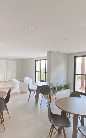 Apartamento à venda com 37m², 2 quartos e sem vaga Apartamento à venda com 37m², 2 quartos e sem vagaÁrea comum - Salão de festas