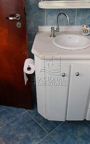Casa à venda com 289m², 5 quartos e 4 vagas