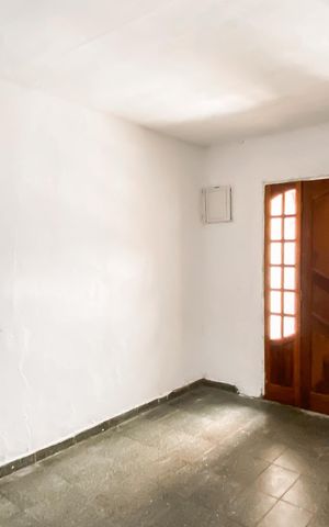 Casa para alugar com 80m², 1 quarto e 1 vaga Casa para alugar com 80m², 1 quarto e 1 vagaSala