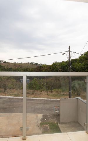 Casa de condomínio à venda com 490m², 3 quartos e 4 vagas Casa de condomínio à venda com 490m², 3 quartos e 4 vagasSacada da Suíte 1