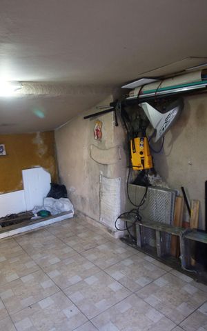 Casa à venda com 120m², 2 quartos e 1 vagaGaragem