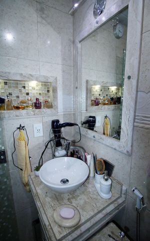 Casa à venda com 120m², 2 quartos e 1 vagaBanheiro  da Suíte 1