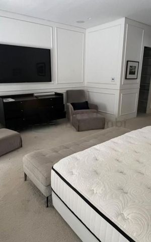 Casa de condomínio à venda com 332m², 3 quartos e 2 vagas