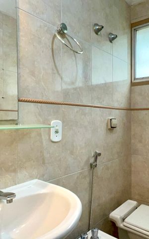 Apartamento para alugar com 75m², 2 quartos e 1 vagaBanheiro