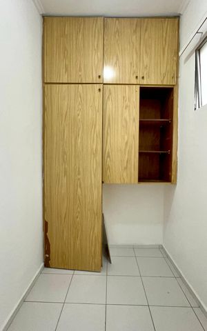 Apartamento para alugar com 75m², 2 quartos e 1 vagaQuarto de Serviço