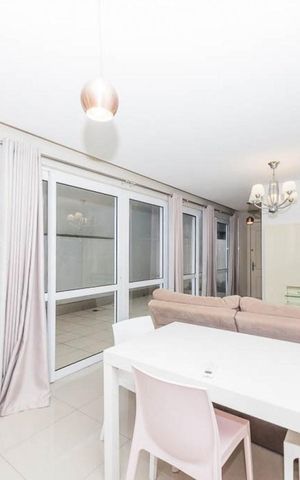 Apartamento para alugar com 66m², 2 quartos e 1 vagaSala