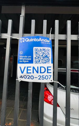Casa à venda com 341m², 4 quartos e 3 vagas