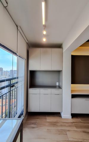 Studio para alugar com 25m², 1 quarto e sem vaga Studio para alugar com 25m², 1 quarto e sem vagaVaranda