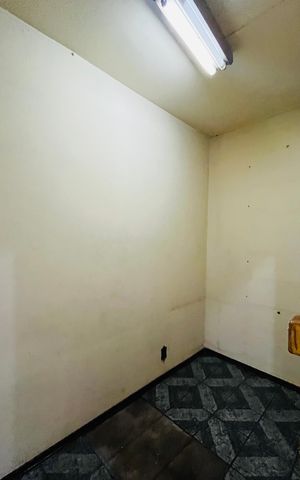 Casa para alugar com 240m², 4 quartos e 3 vagas
