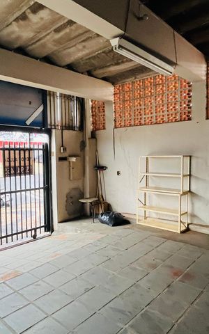 Casa para alugar com 240m², 4 quartos e 3 vagas