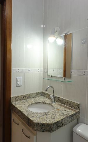 Apartamento para alugar com 70m², 2 quartos e 2 vagasBanheiro Social