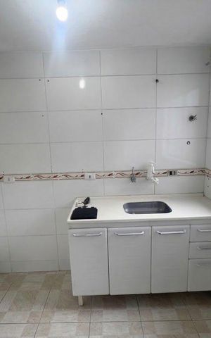 Casa para alugar com 100m², 3 quartos e 2 vagas Casa para alugar com 100m², 3 quartos e 2 vagasCozinha