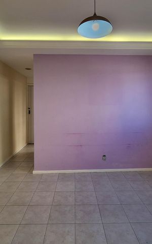 Apartamento à venda com 54m², 2 quartos e 1 vaga Apartamento à venda com 54m², 2 quartos e 1 vagaSala