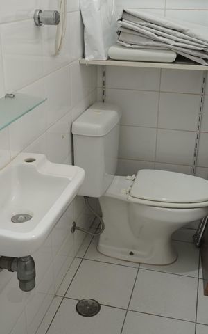 Apartamento para alugar com 93m², 2 quartos e 2 vagasBanheiro de serviço