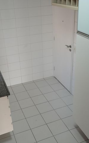 Apartamento para alugar com 93m², 2 quartos e 2 vagasCozinha
