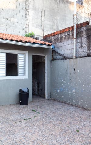 Casa para alugar com 150m², 3 quartos e 2 vagasQuintal