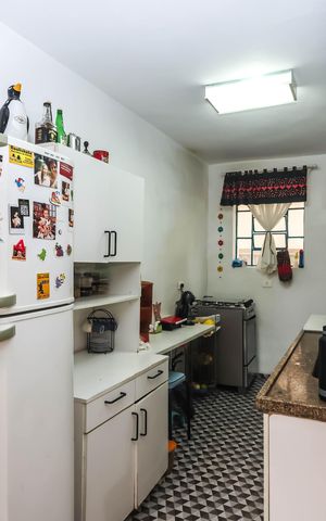 Apartamento à venda com 54m², 2 quartos e 1 vagaCozinha e Área de Serviço
