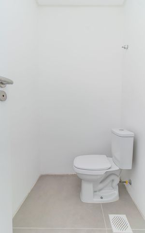 Studio à venda com 44m², 1 quarto e 1 vaga Studio à venda com 44m², 1 quarto e 1 vagaBanheiro