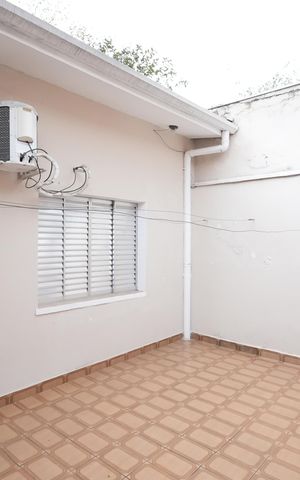 Casa à venda com 296m², 3 quartos e 4 vagasQuintal