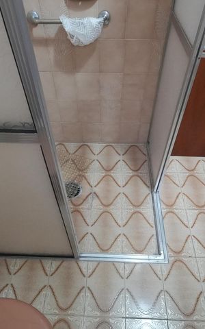 Casa à venda com 296m², 3 quartos e 4 vagasBanheiro da Suíte