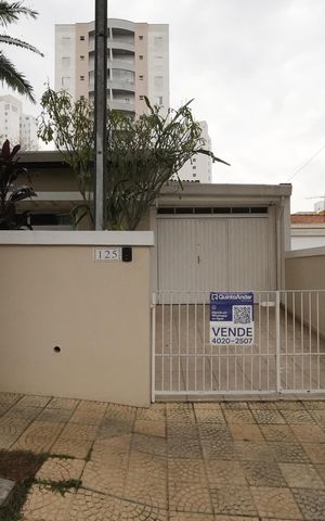Casa à venda com 296m², 3 quartos e 4 vagasPlaca